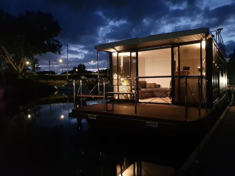 Hotel Modern, Brand New Houseboat Near Amsterdam Monnickendam Zewnętrze zdjęcie