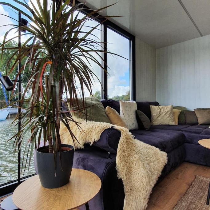 Hotel Modern, Brand New Houseboat Near Amsterdam Monnickendam Zewnętrze zdjęcie
